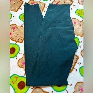 Beyond yoga leggings size XS